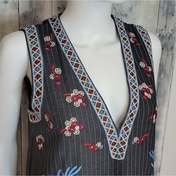 FOXIEDOX Yumiko Embroidered Shift Dress In Gray - Picture 5 of 12